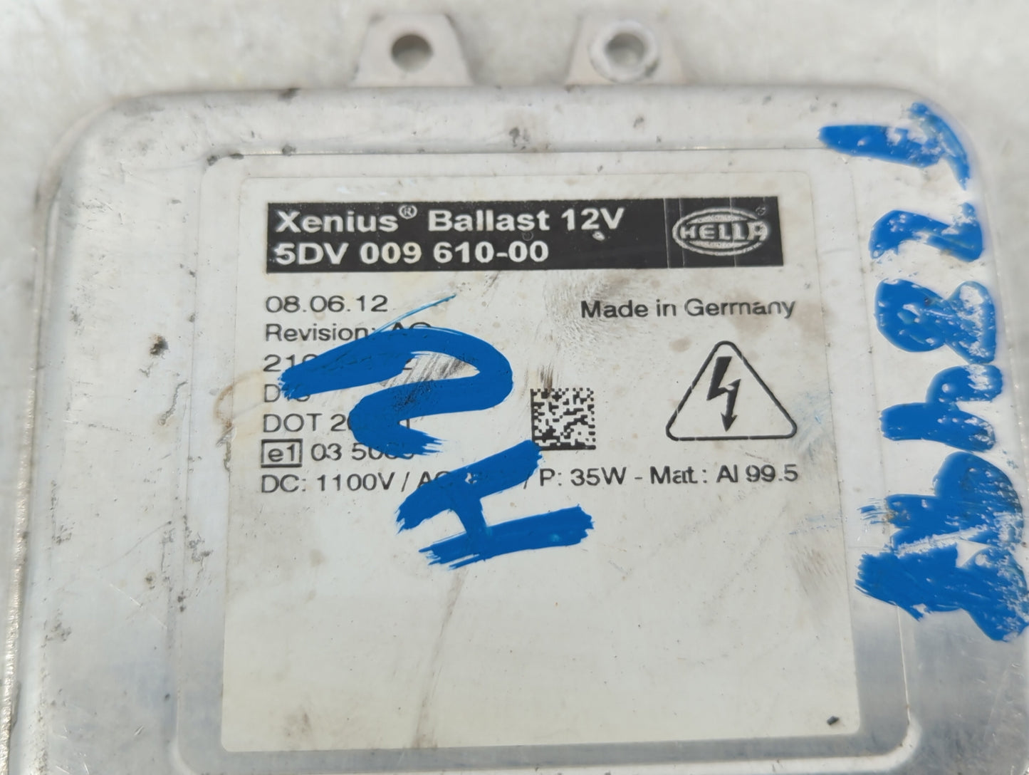 2013 Buick Regal Headlight Ballast Head Light - Oemusedautoparts1.com