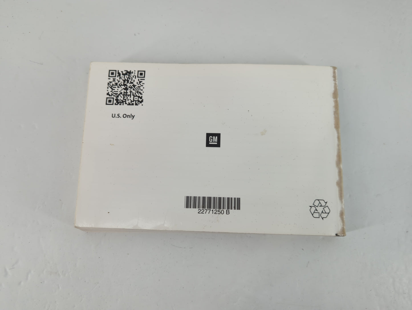 2013 Buick Regal Owners Manual Book Guide P/N:22771250 B OEM Used Auto Parts - Oemusedautoparts1.com