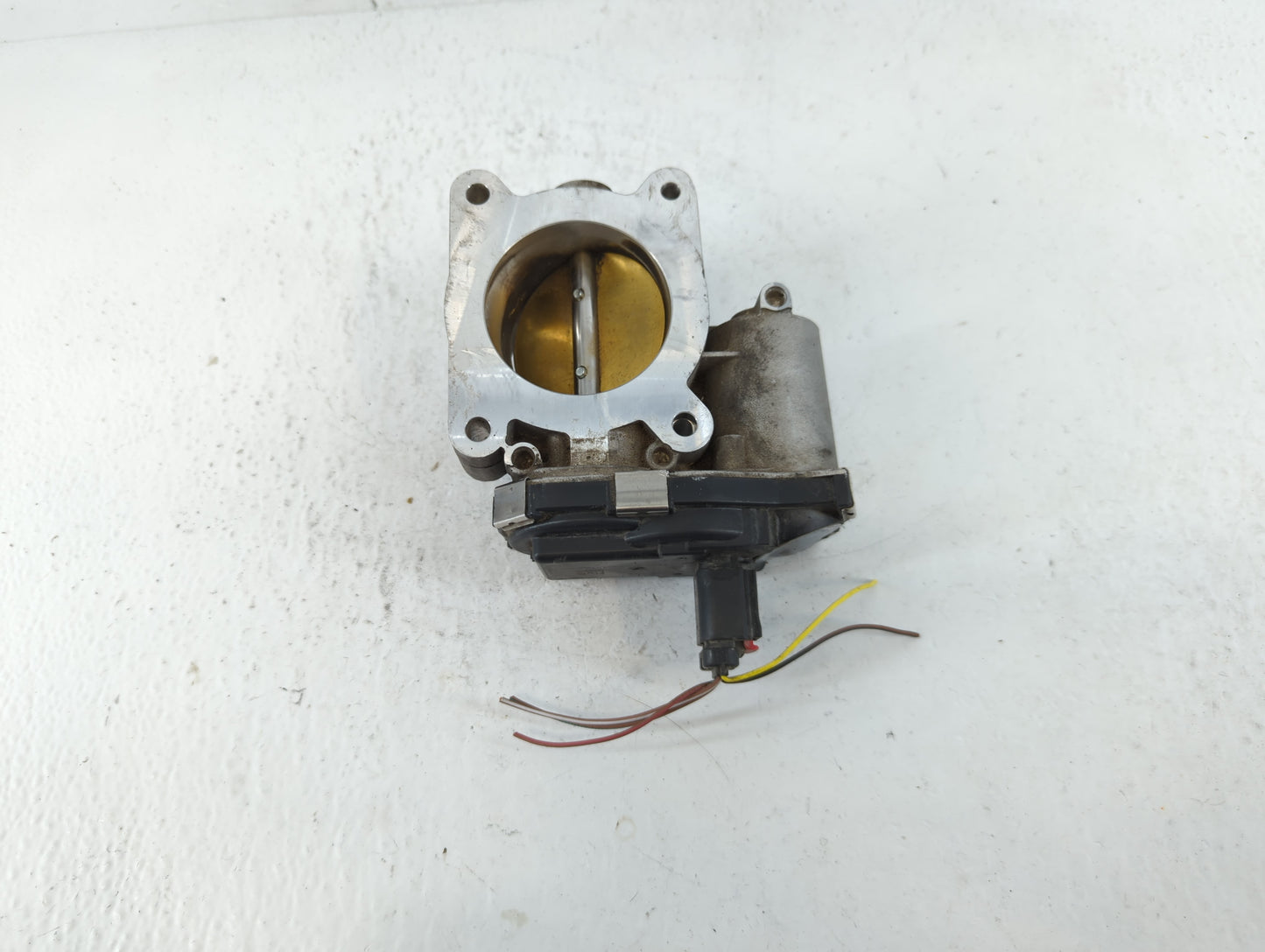 2012-2013 Buick Regal Throttle Body P/N:126394521 Fits Fits 2012 2013 2014 2015 OEM Used Auto Parts - Oemusedautoparts1.com