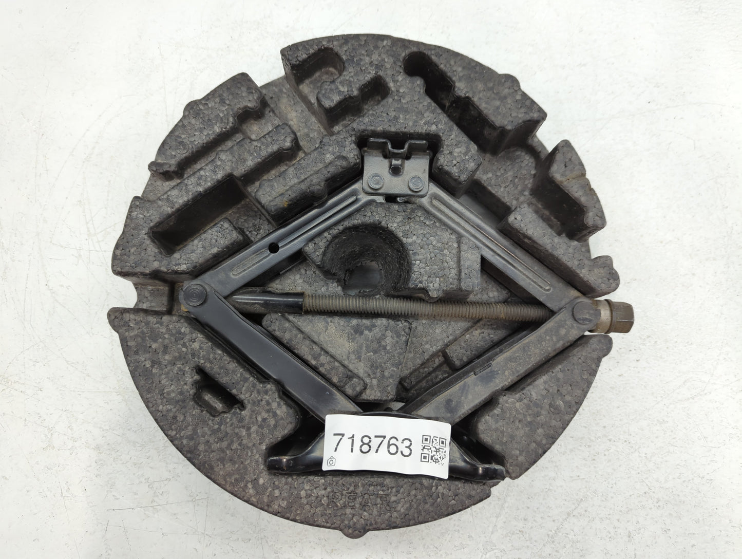 2013 Buick Regal Spare Scissor Car Jack - Oemusedautoparts1.com