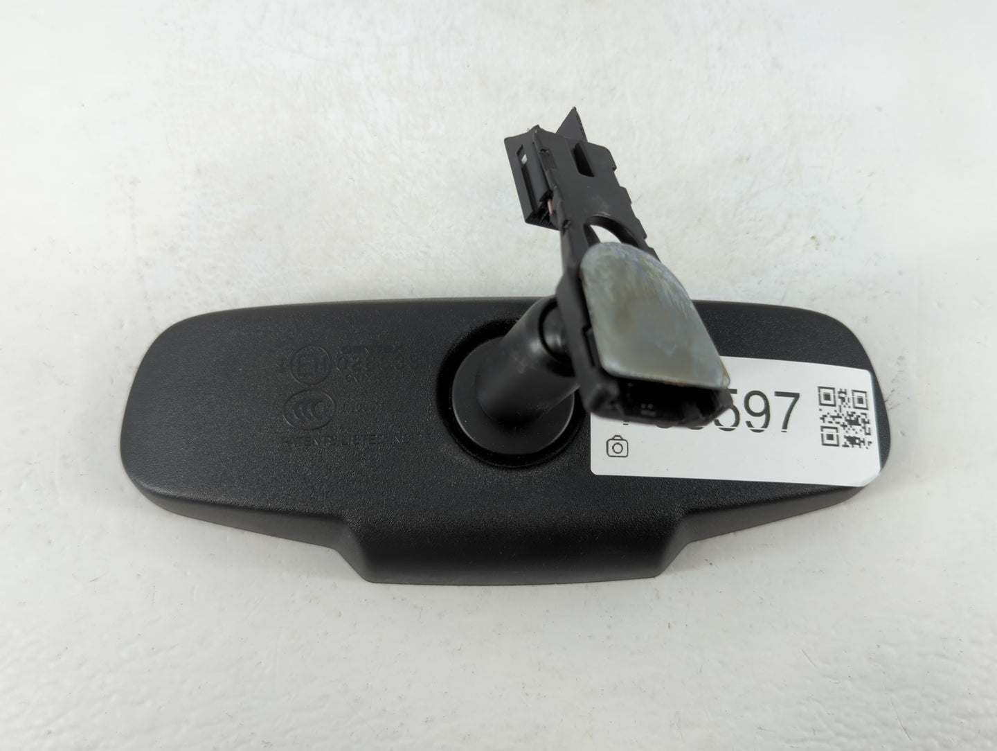 2013 Buick Regal Interior Rear View Mirror Replacement OEM P/N:IE11026539 Fits OEM Used Auto Parts - Oemusedautoparts1.com
