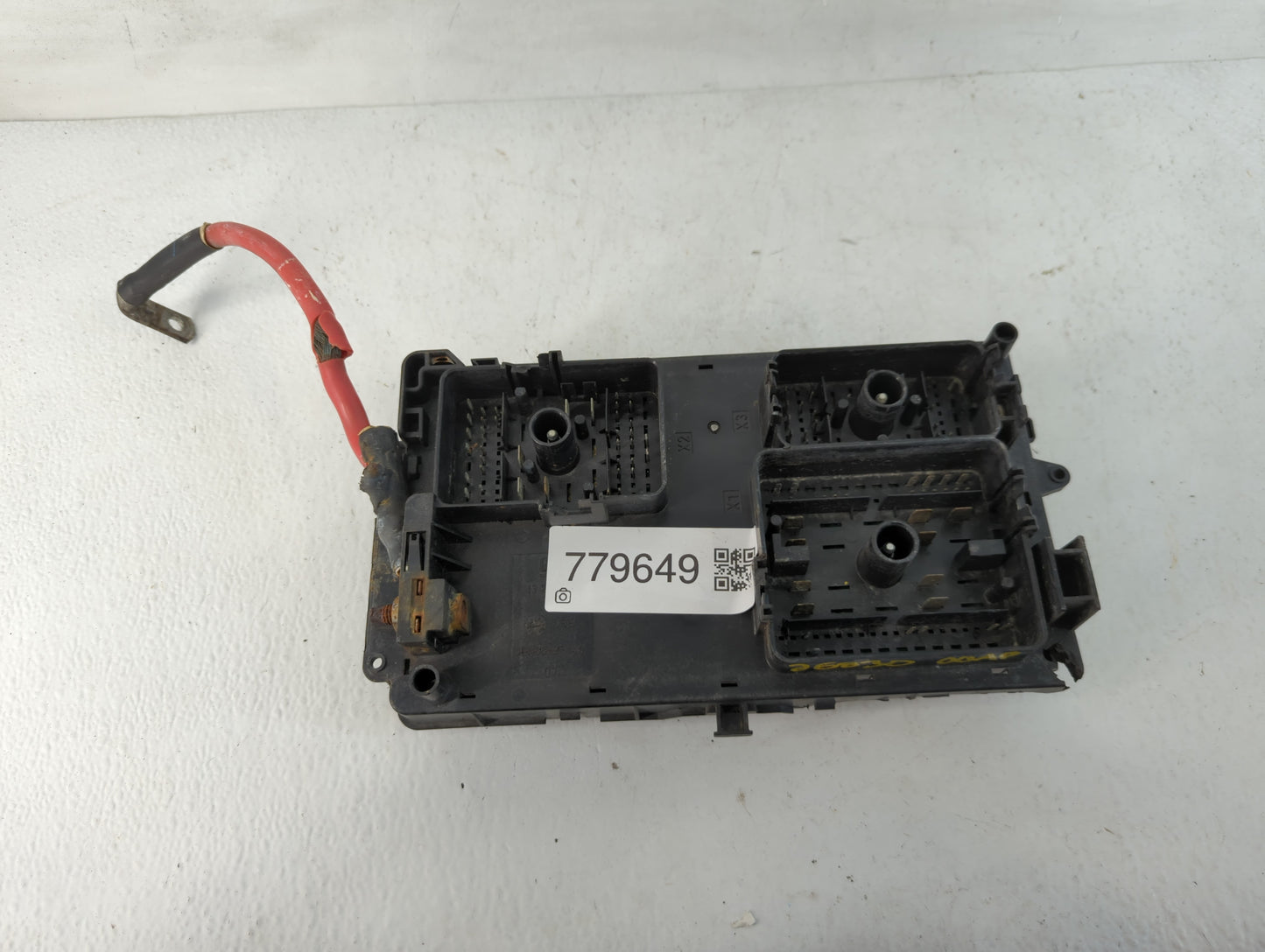 2013 Buick Regal Fusebox Fuse Box Panel Relay Module P/N:13272071 13272072 Fits OEM Used Auto Parts - Oemusedautoparts1.com