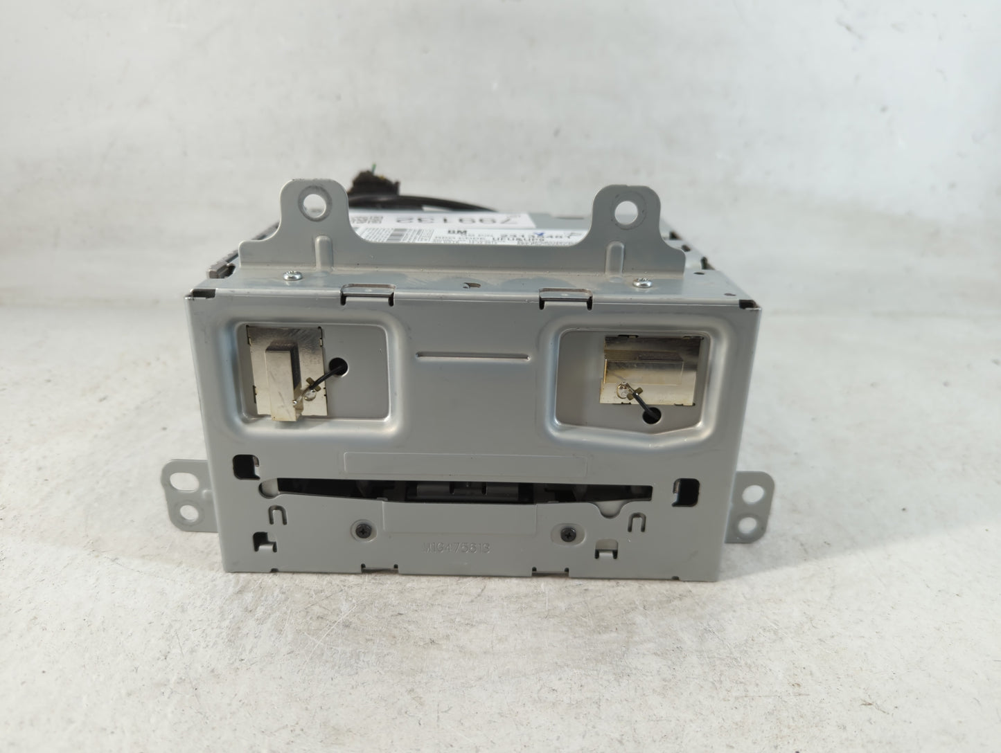 2012-2013 Buick Regal Radio AM FM Cd Player Receiver Replacement P/N:23135481 Fits Fits 2012 2013 OEM Used Auto Parts - Oemu