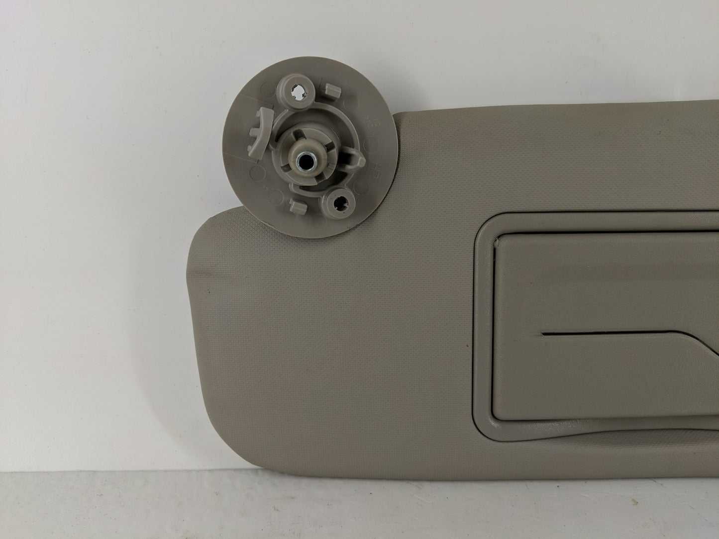 2012-2017 Buick Verano Sun Visor Shade Replacement Passenger Right Mirror Fits Fits 2012 2013 2014 2015 2016 2017 OEM Used A