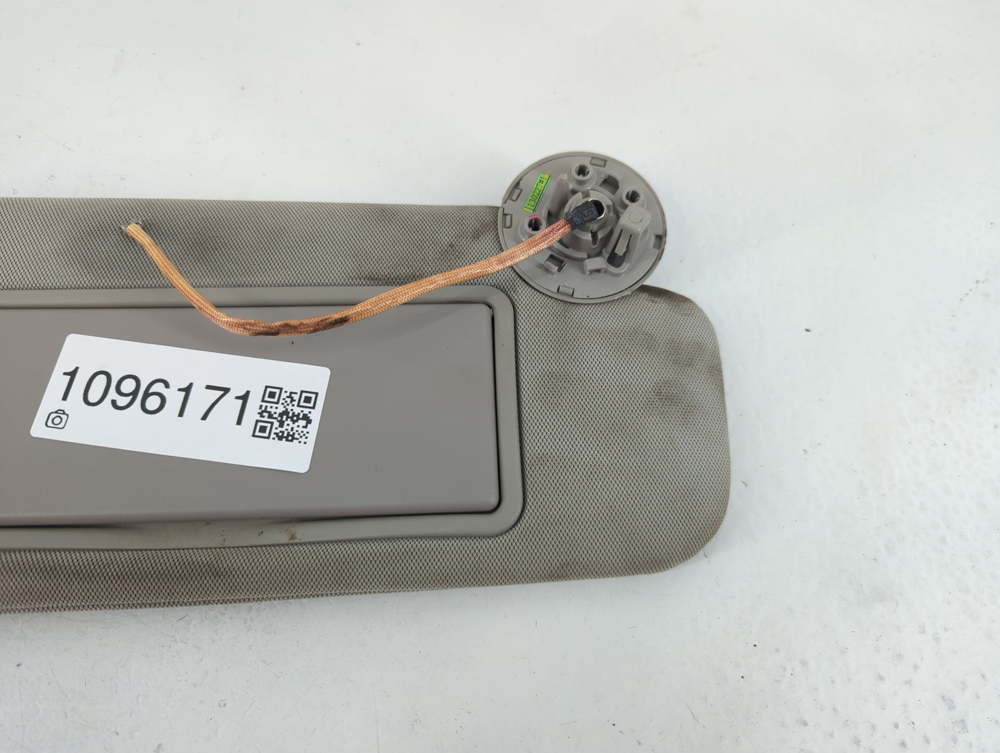2012-2017 Buick Verano Sun Visor Shade Replacement Passenger Right Mirror Fits Fits 2012 2013 2014 2015 2016 2017 OEM Used A