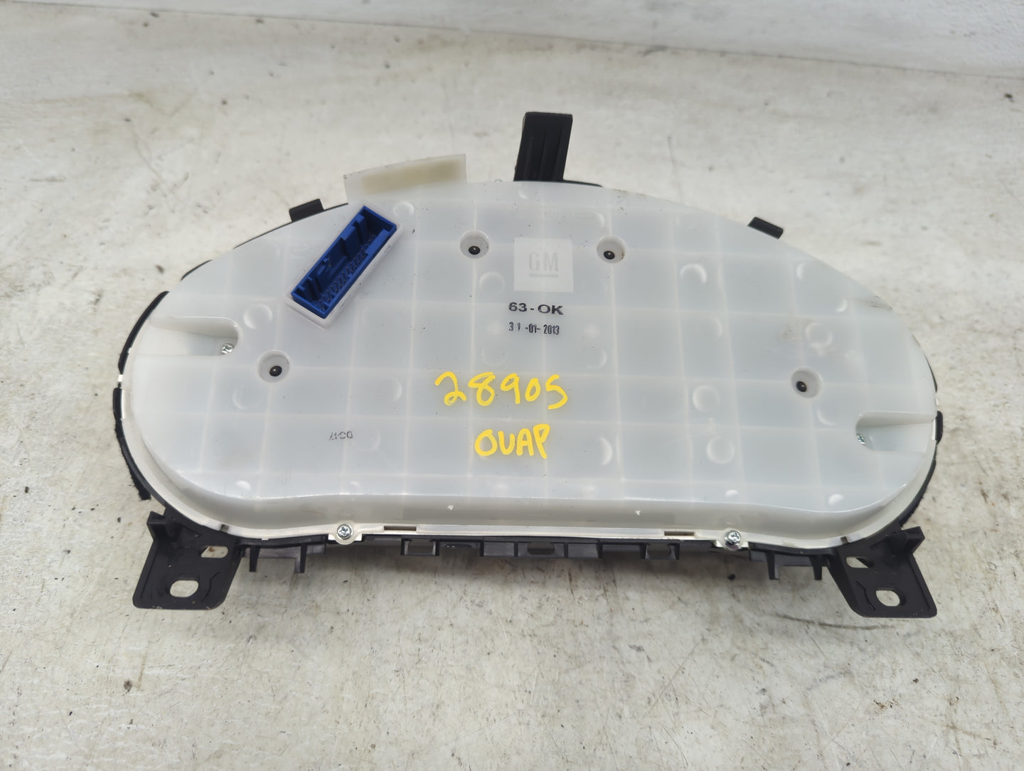 2013 Buick Verano Instrument Cluster Speedometer Gauges P/N:22978276 Miles:1K Fits OEM Used Auto Parts - Oemusedautoparts1.c