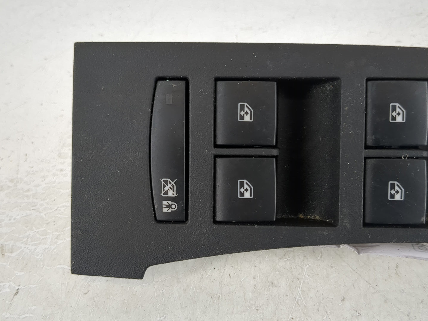 2012-2014 Buick Verano Master Power Window Switch Replacement Driver Side Left P/N:22923492 Fits Fits 2011 2012 2013 2014 20