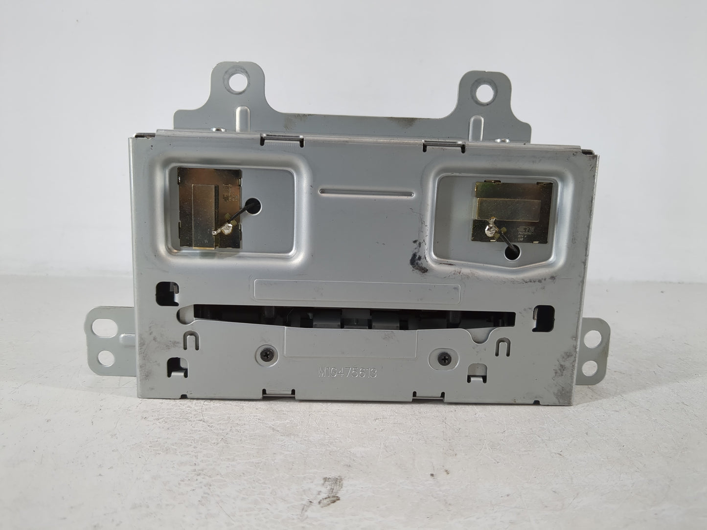2013 Buick Verano Radio AM FM Cd Player Receiver Replacement P/N:23135481 22965237 Fits OEM Used Auto Parts - Oemusedautopar