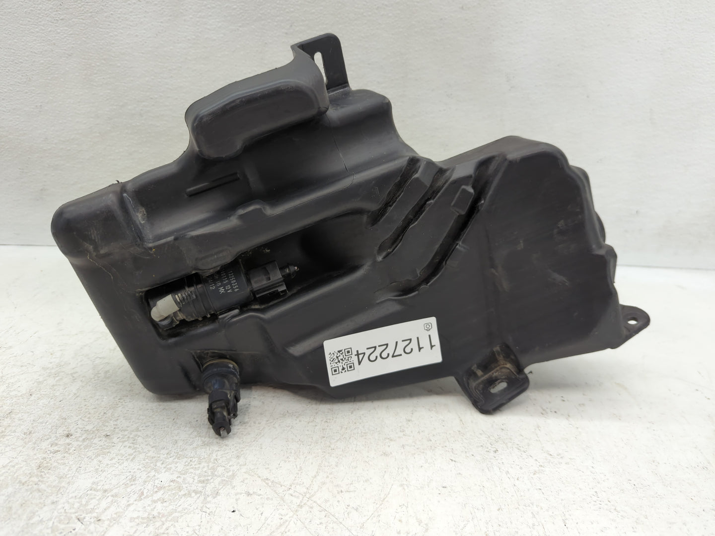 2012-2013 Buick Verano Windshield Washer Fluid Reservoir Bottle Oem - Oemusedautoparts1.com