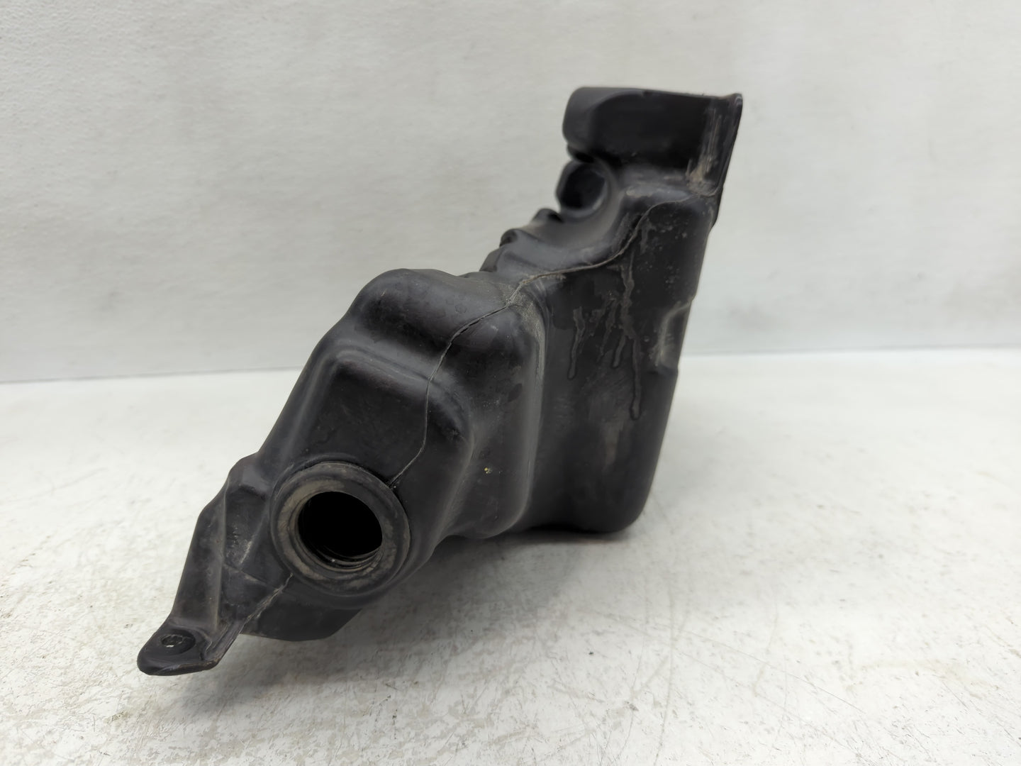 2012-2013 Buick Verano Windshield Washer Fluid Reservoir Bottle Oem - Oemusedautoparts1.com