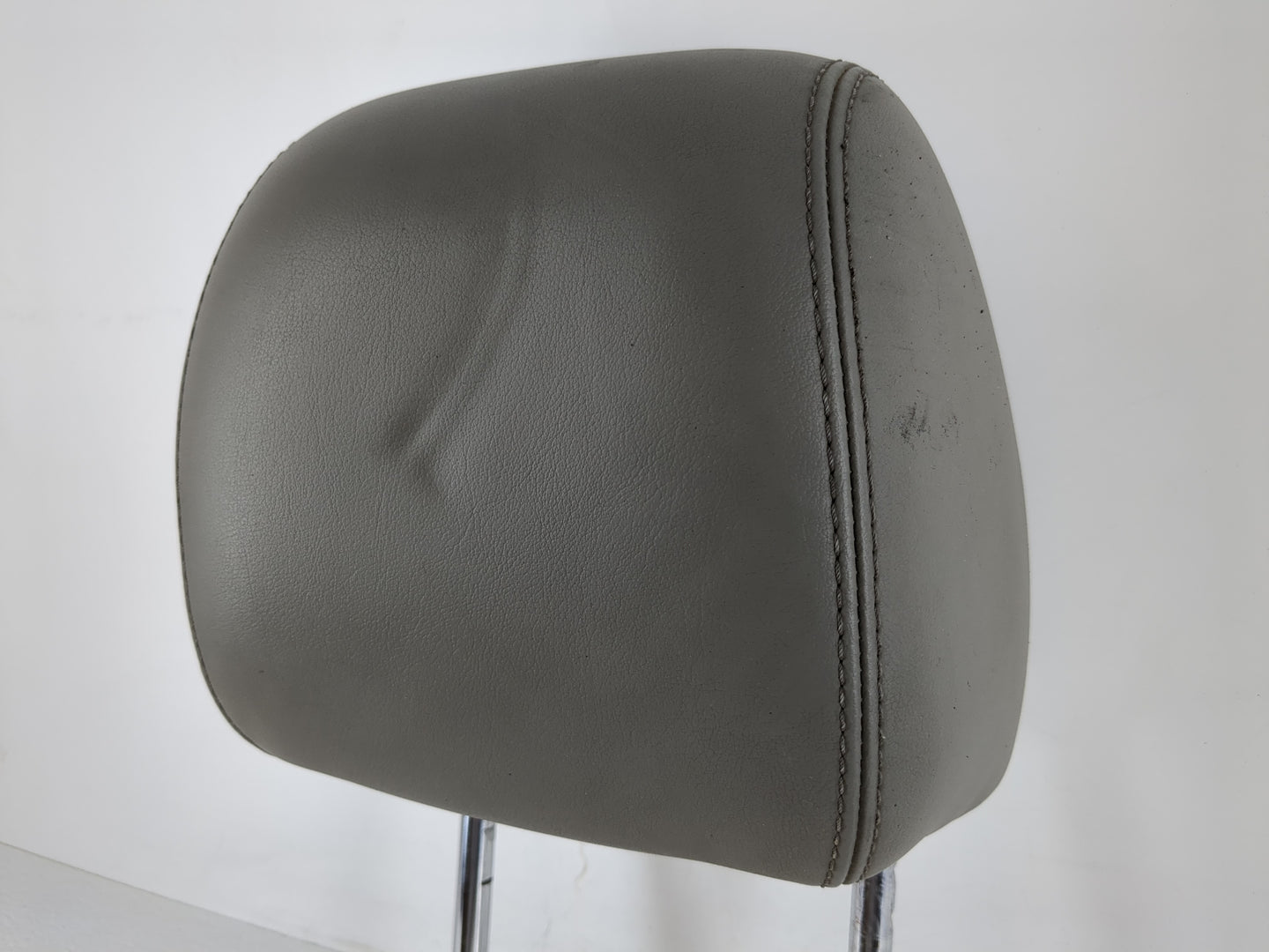2012-2013 Buick Verano Headrest Head Rest Front Driver Passenger Seat Fits Fits 2012 2013 OEM Used Auto Parts - Oemusedautop