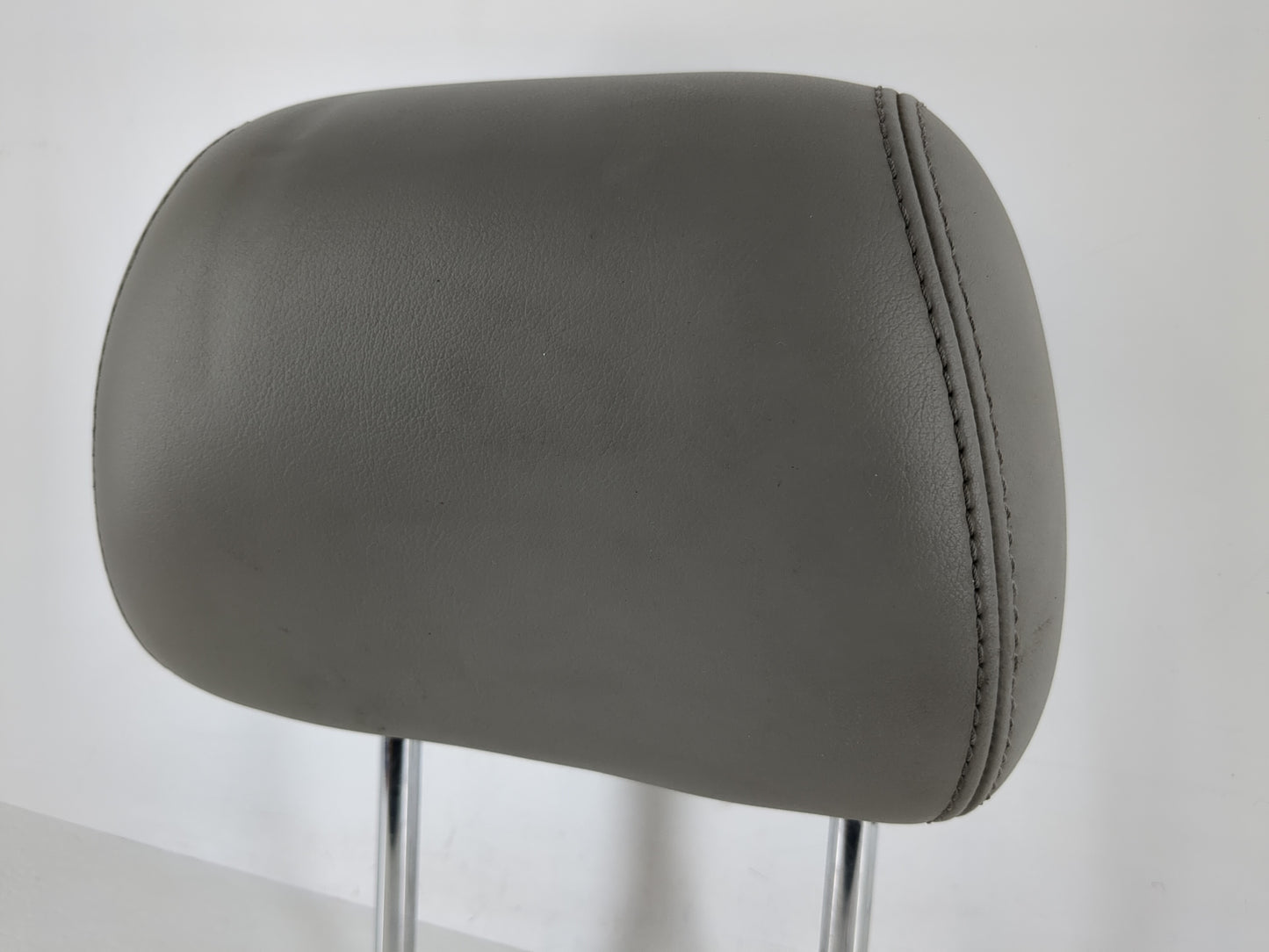 2012-2013 Buick Verano Headrest Head Rest Front Driver Passenger Seat Fits Fits 2012 2013 OEM Used Auto Parts - Oemusedautop