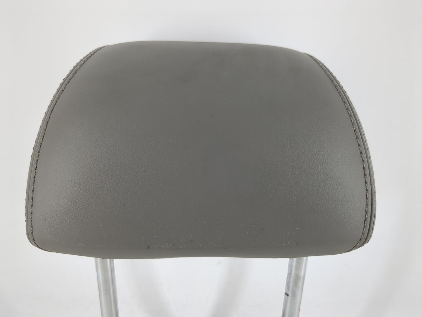 2012-2013 Buick Verano Headrest Head Rest Front Driver Passenger Seat Fits Fits 2012 2013 OEM Used Auto Parts - Oemusedautop