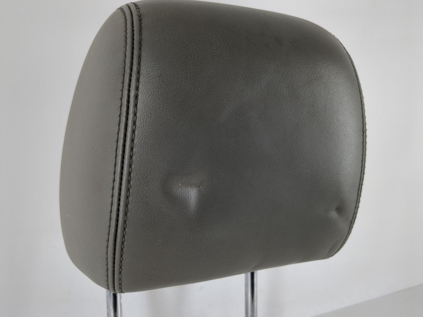 2012-2013 Buick Verano Headrest Head Rest Front Driver Passenger Seat Fits Fits 2012 2013 OEM Used Auto Parts - Oemusedautop