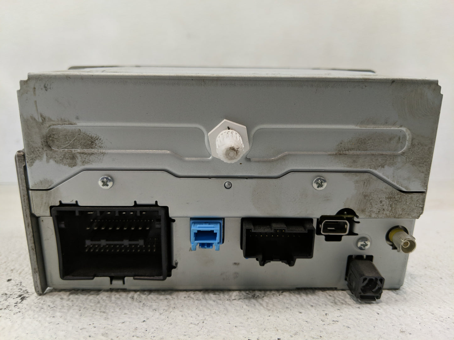2013 Buick Verano Radio AM FM Cd Player Receiver Replacement Fits OEM Used Auto Parts - Oemusedautoparts1.com
