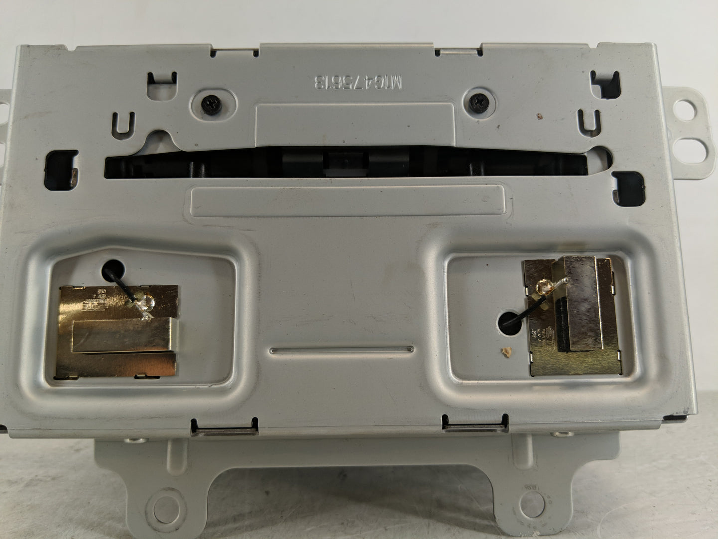 2013 Buick Verano Radio AM FM Cd Player Receiver Replacement P/N:23135481 Fits OEM Used Auto Parts - Oemusedautoparts1.com