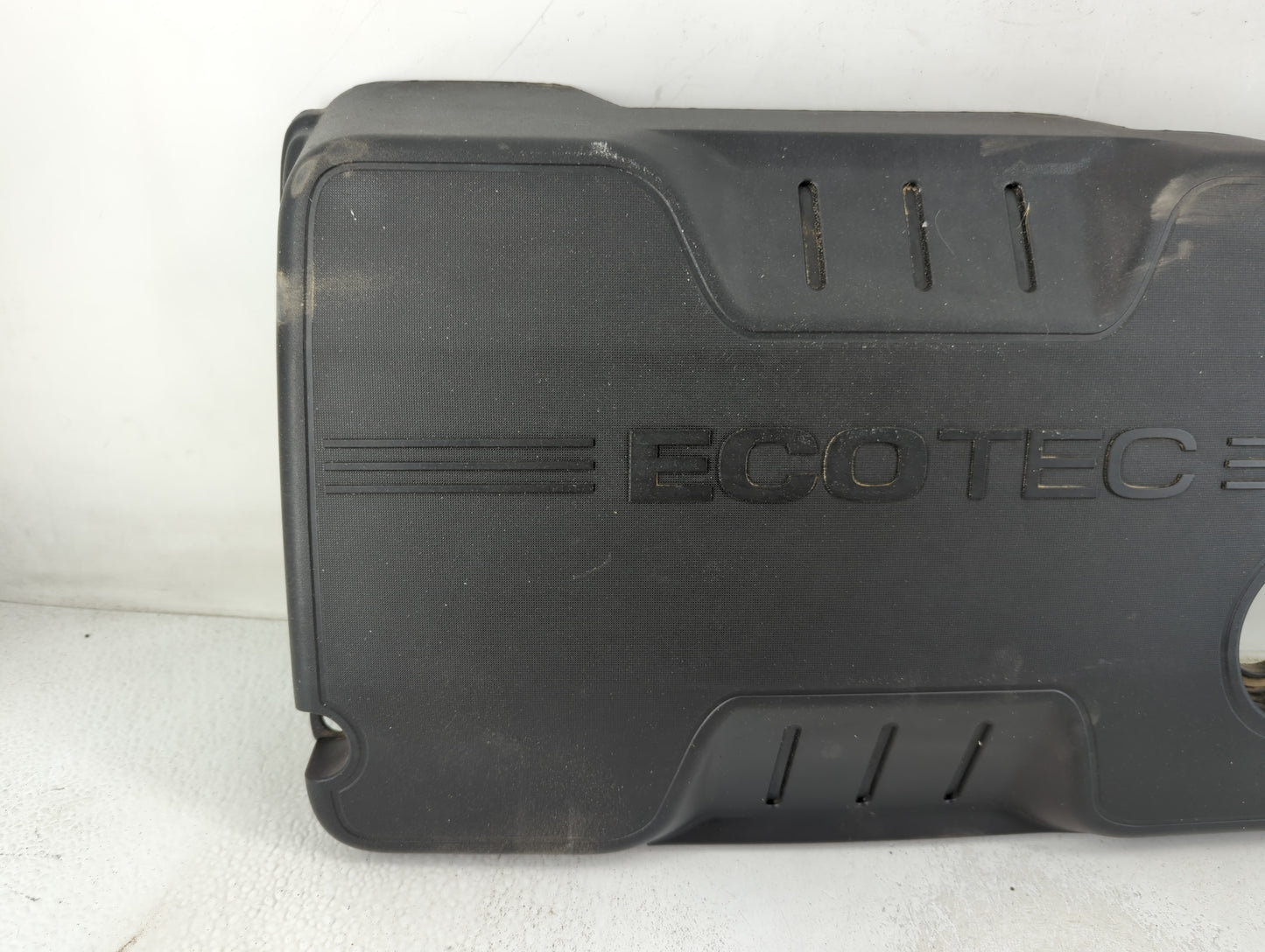 2013 Buick Verano Engine Cover - Oemusedautoparts1.com
