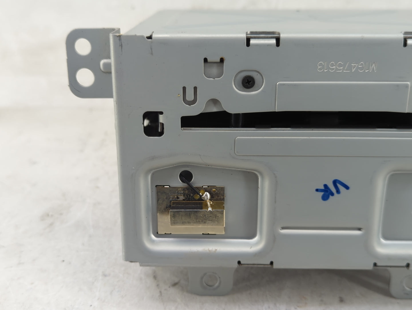 2013 Buick Verano Radio AM FM Cd Player Receiver Replacement P/N:22965237 Fits OEM Used Auto Parts - Oemusedautoparts1.com