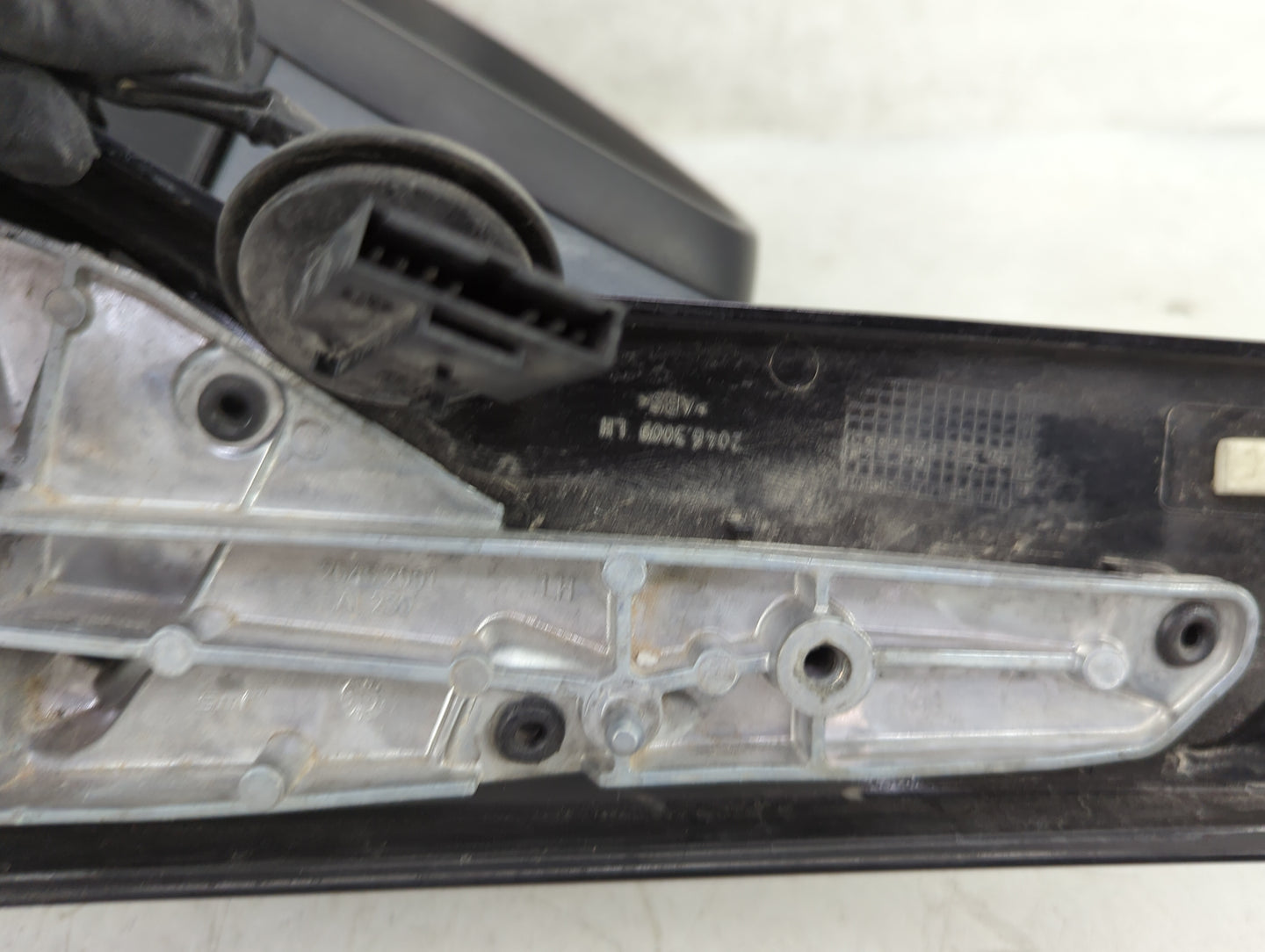 2012-2017 Buick Verano Driver Side View Mirror - Left Door Mirror OEM Used - Oemusedautoparts1.com
