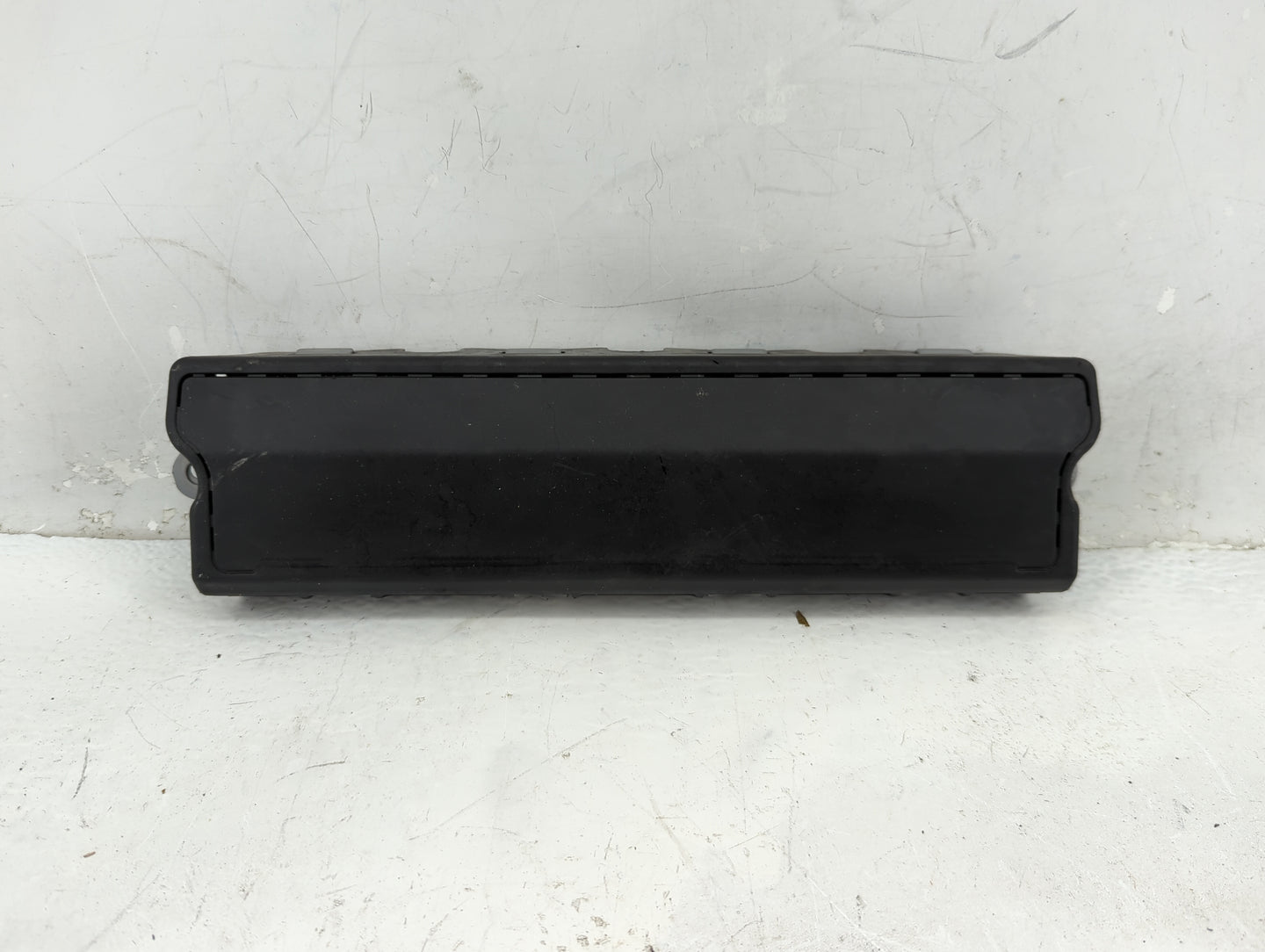 2012-2017 Buick Verano Air Bag Passenger Right Knee OEM P/N:22024579 Fits Fits 2012 2013 2014 2015 2016 2017 OEM Used Auto P
