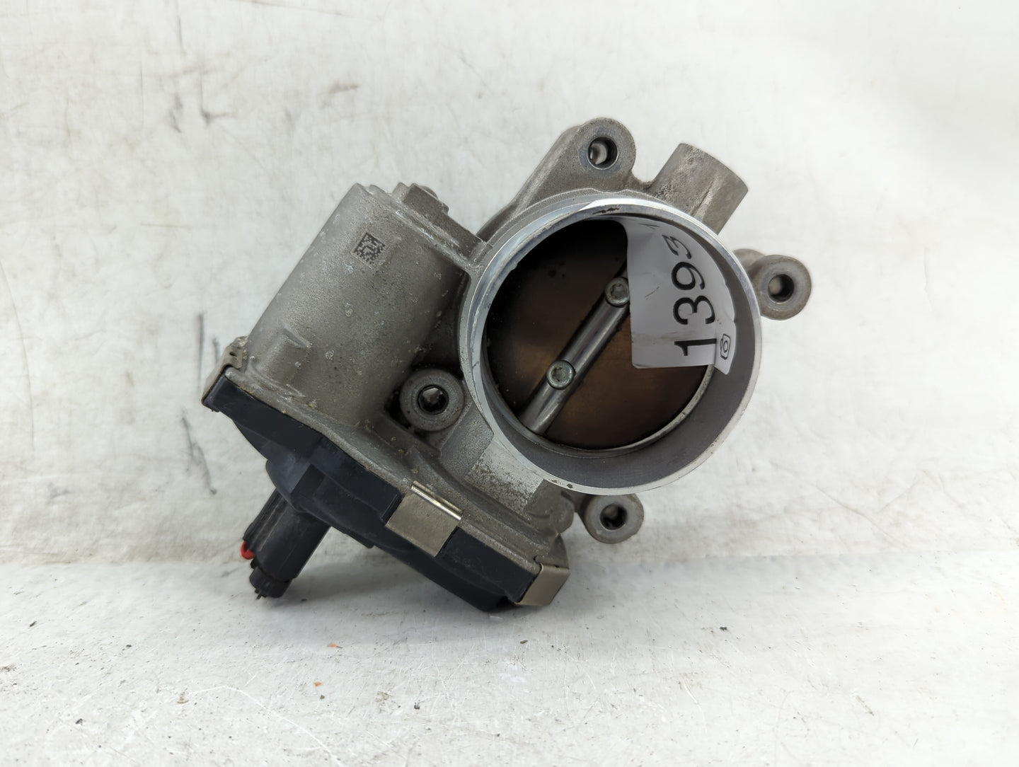 2012-2015 Buick Verano Throttle Body P/N:12632101CA Fits Fits 2012 2013 2014 2015 OEM Used Auto Parts - Oemusedautoparts1.co