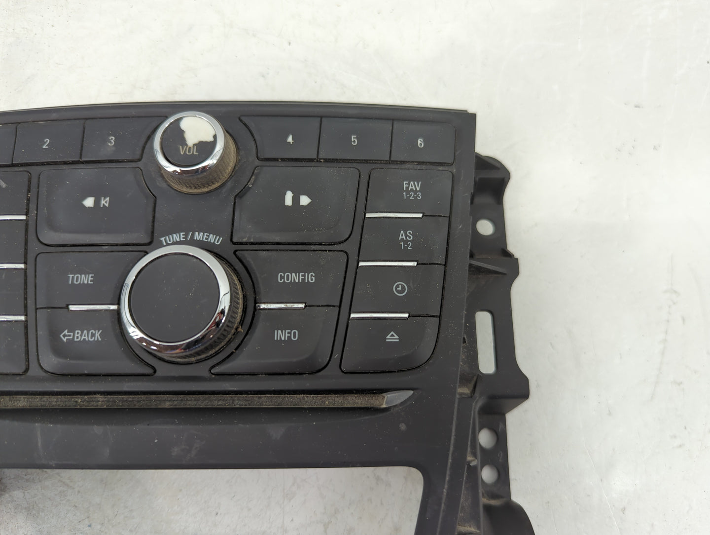 2012-2016 Buick Verano Radio Control Panel - Oemusedautoparts1.com