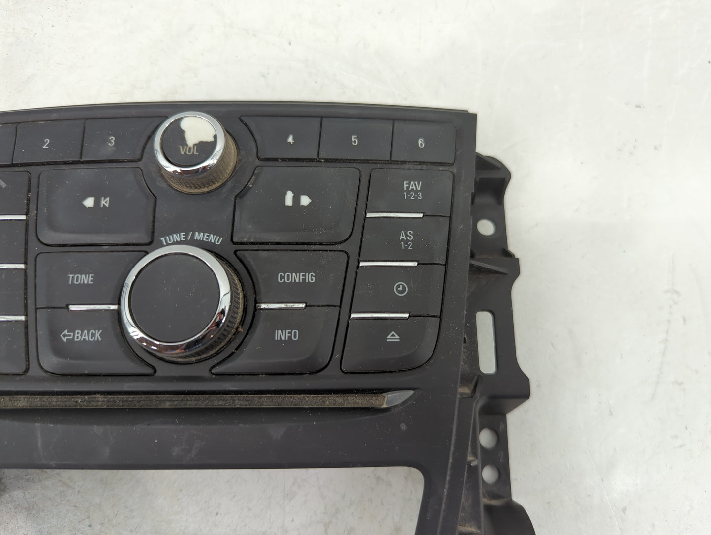 2012-2016 Buick Verano Radio Control Panel - Oemusedautoparts1.com