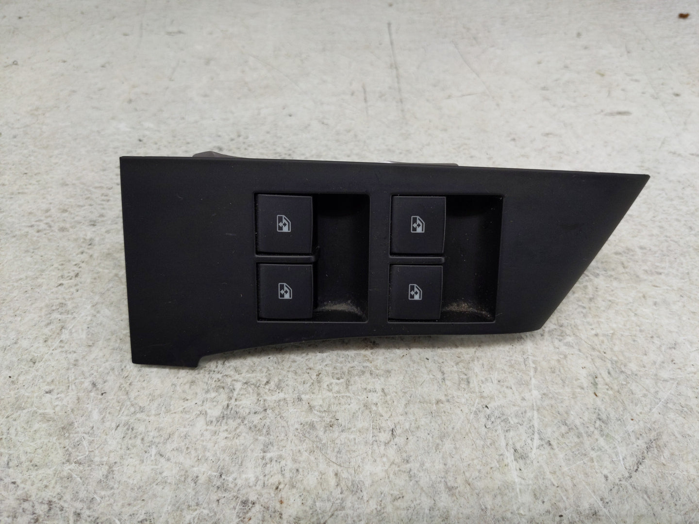 2012-2014 Buick Verano Master Power Window Switch Replacement Driver Side Left P/N:22747944 Fits Fits 2011 2012 2013 2014 20