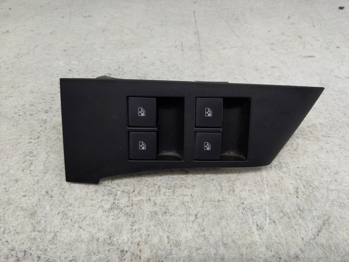 2012-2014 Buick Verano Master Power Window Switch Replacement Driver Side Left P/N:22747944 Fits Fits 2011 2012 2013 2014 20