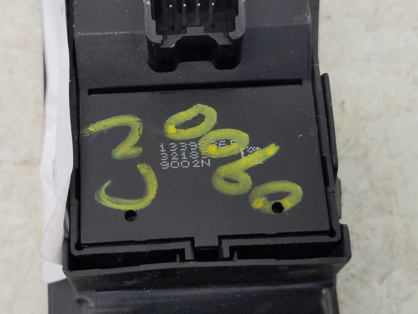 2012-2014 Buick Verano Master Power Window Switch Replacement Driver Side Left P/N:22747944 Fits Fits 2011 2012 2013 2014 20