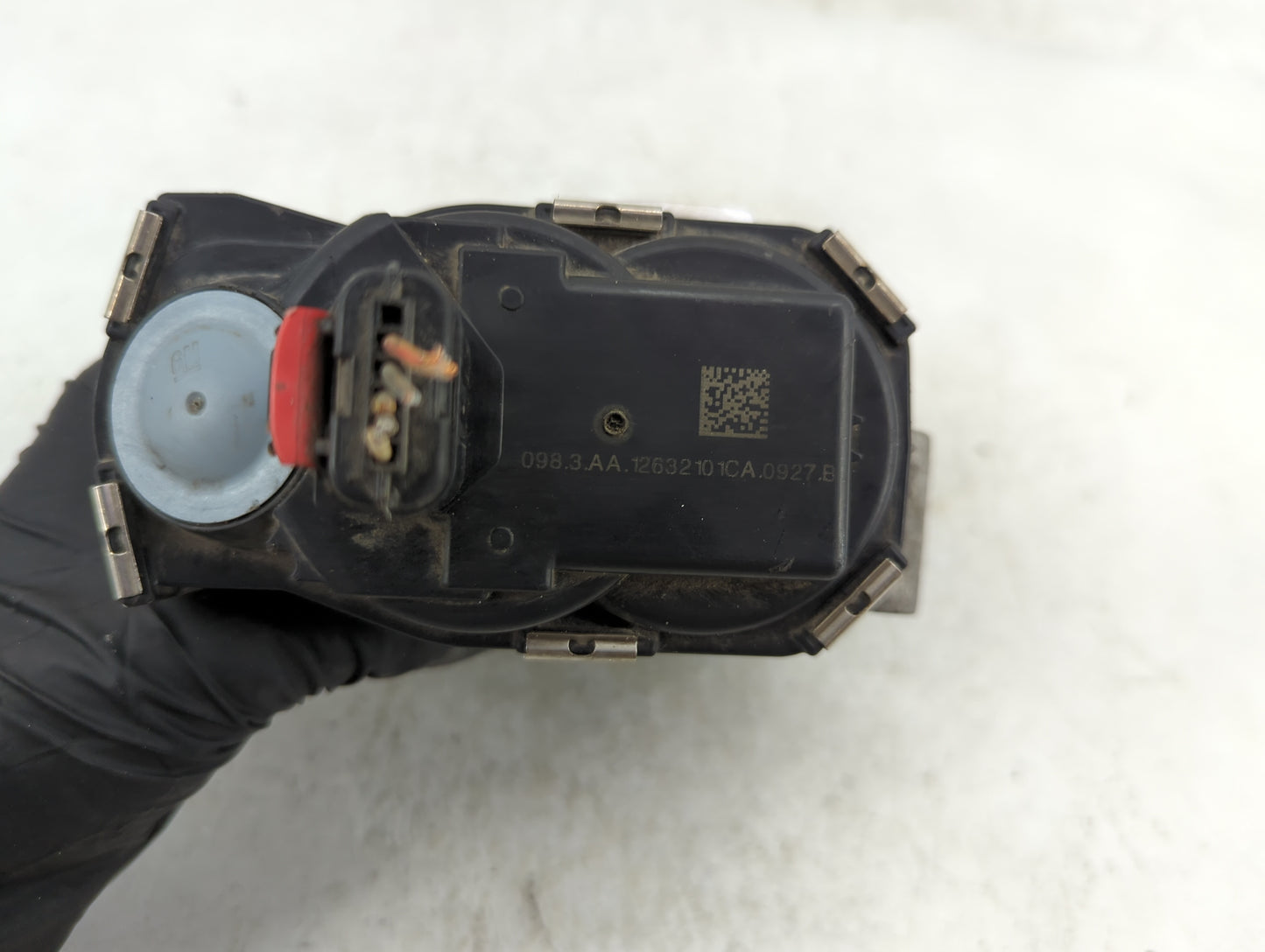 2012-2015 Buick Verano Throttle Body P/N:12632101CA Fits Fits 2012 2013 2014 2015 OEM Used Auto Parts - Oemusedautoparts1.co