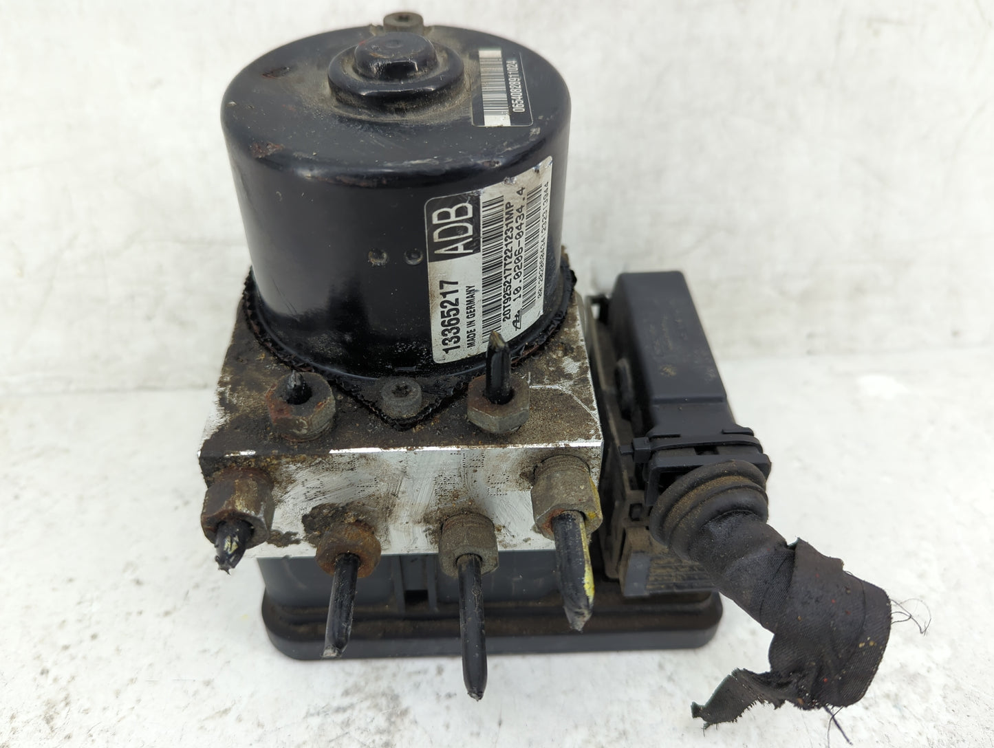 2012-2017 Buick Verano ABS Pump Control Module Replacement P/N:13365217 10.0960-4533.3 Fits Fits 2012 2013 2014 2015 2016 20