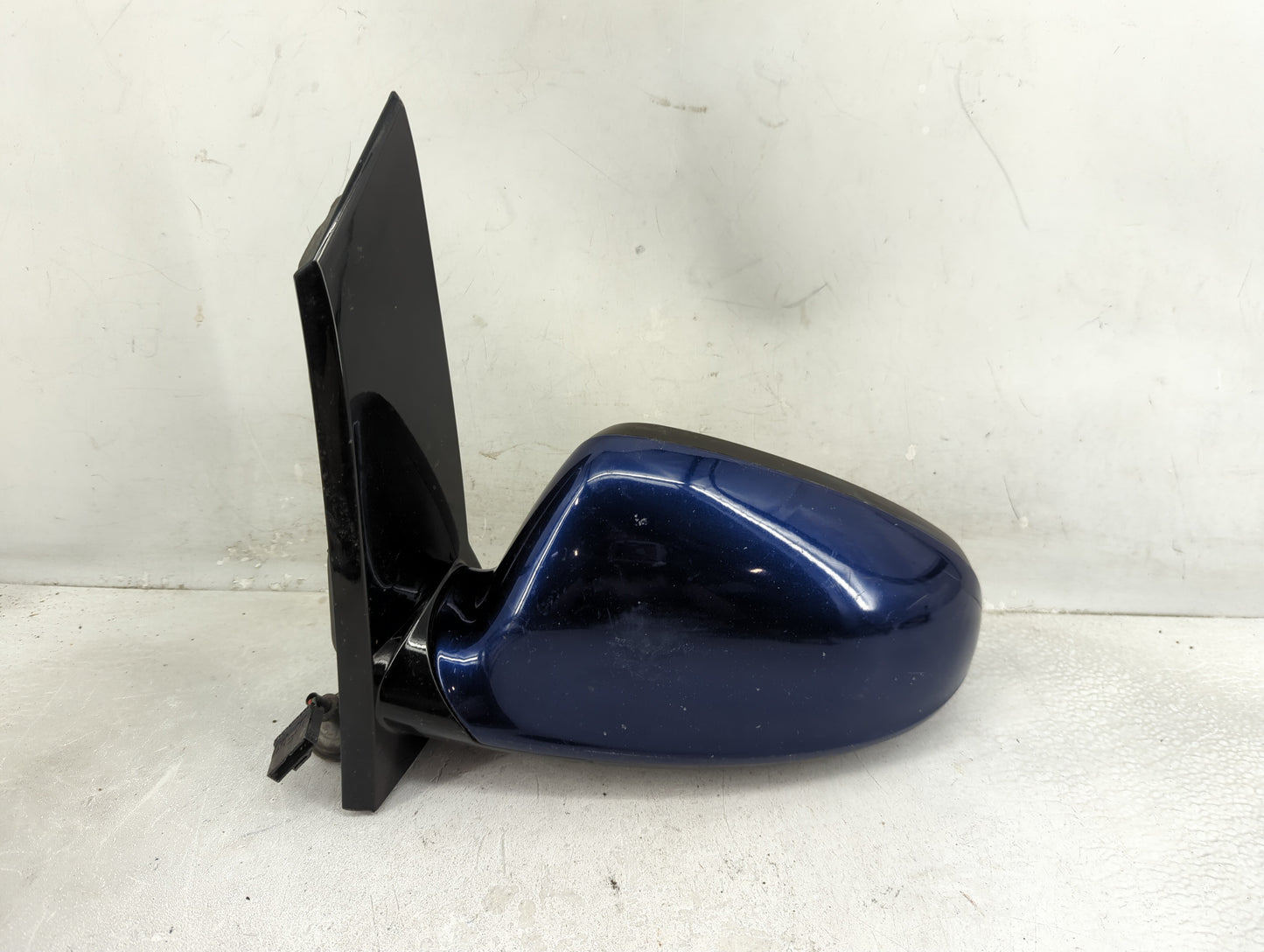 2012-2017 Buick Verano Driver Side View Mirror - Left Door Mirror OEM Used - Oemusedautoparts1.com
