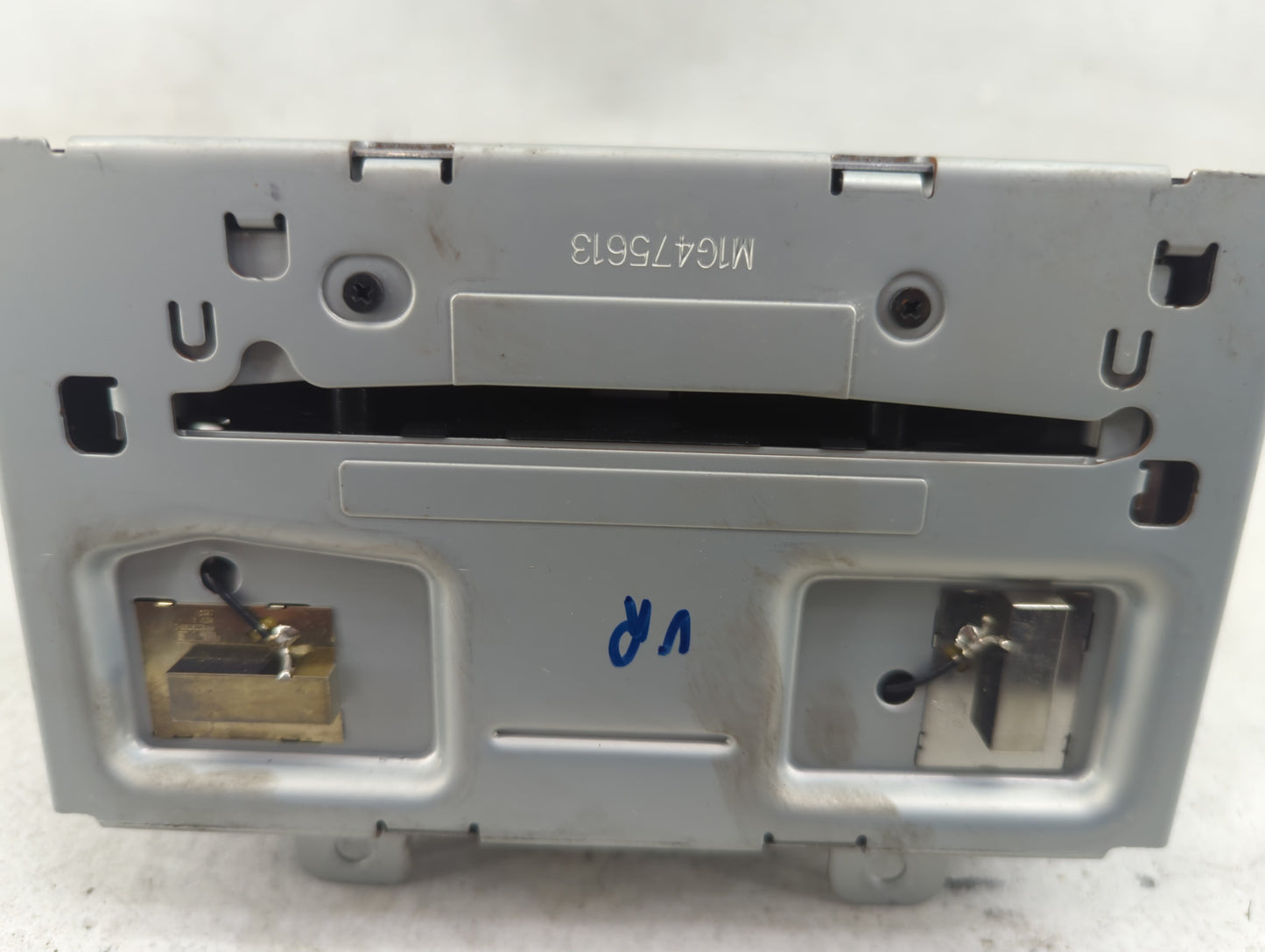 2013 Buick Verano Radio AM FM Cd Player Receiver Replacement P/N:22979837 Fits OEM Used Auto Parts - Oemusedautoparts1.com