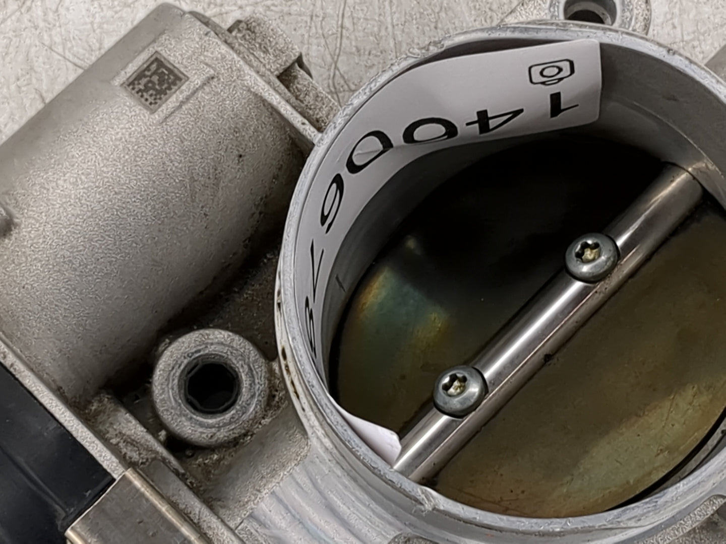 2012-2015 Buick Verano Throttle Body P/N:12632101 Fits Fits 2012 2013 2014 2015 OEM Used Auto Parts - Oemusedautoparts1.com