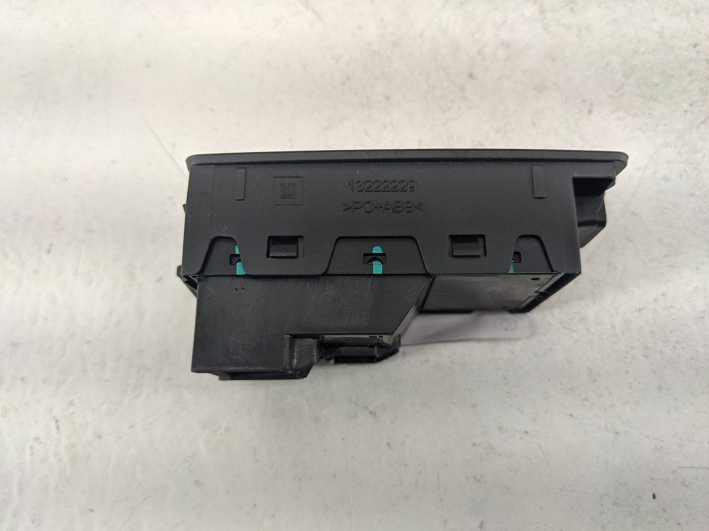 2013 Buick Verano Master Power Window Switch Replacement Driver Side Left P/N:20792536 Fits OEM Used Auto Parts - Oemusedaut