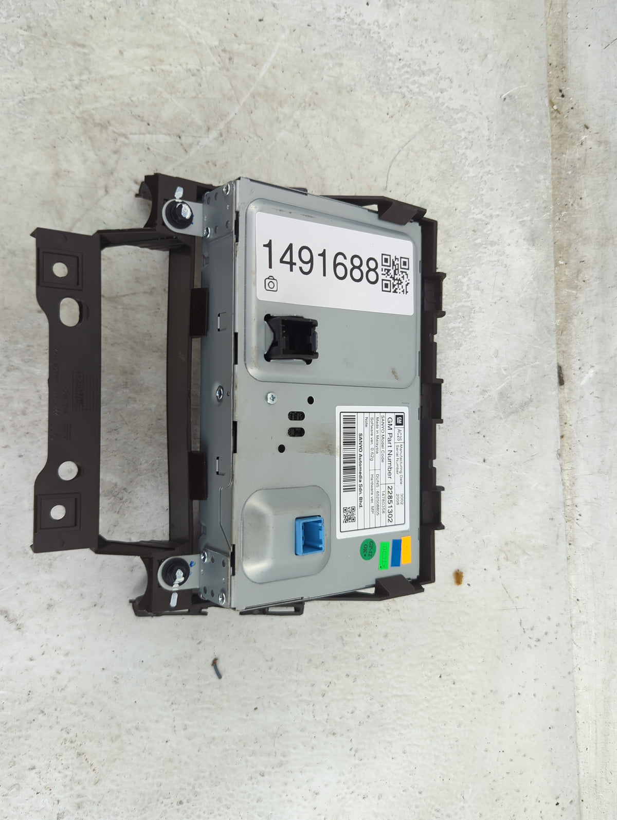 2012-2016 Buick Verano Information Radio Display Screen 1491688 - Oemusedautoparts1.com