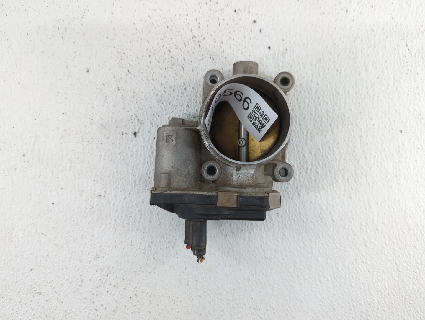 2012-2015 Buick Verano Throttle Body P/N:12632101CA Fits Fits 2012 2013 2014 2015 OEM Used Auto Parts - Oemusedautoparts1.co