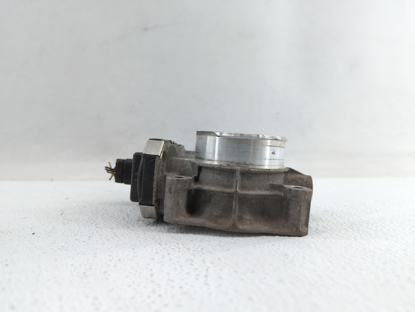 2013 Buick Verano Throttle Body P/N:12632101CA Fits OEM Used Auto Parts - Oemusedautoparts1.com