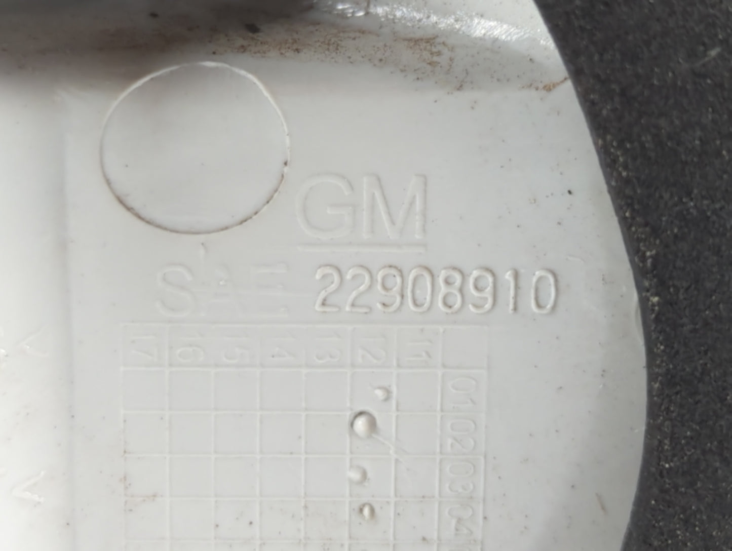 2012-2017 Buick Verano Tail Light Assembly Passenger Right OEM P/N:22908910 22879047 Fits Fits 2012 2013 2014 2015 2016 2017