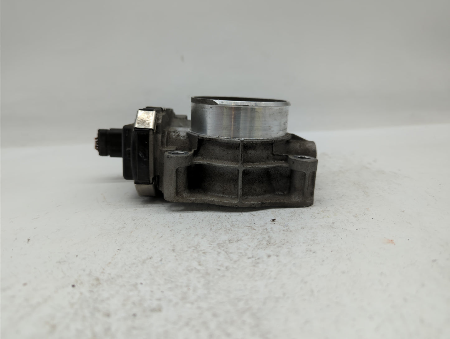 2012-2015 Buick Verano Throttle Body P/N:12632101CA Fits Fits 2012 2013 2014 2015 OEM Used Auto Parts - Oemusedautoparts1.co