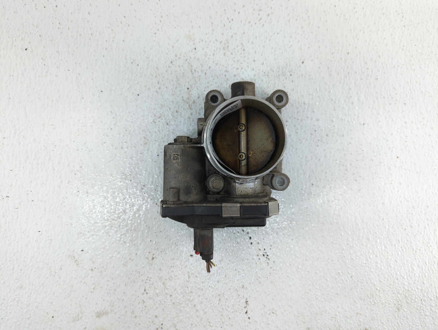 2012-2015 Buick Verano Throttle Body P/N:12632101CA Fits Fits 2012 2013 2014 2015 OEM Used Auto Parts - Oemusedautoparts1.co