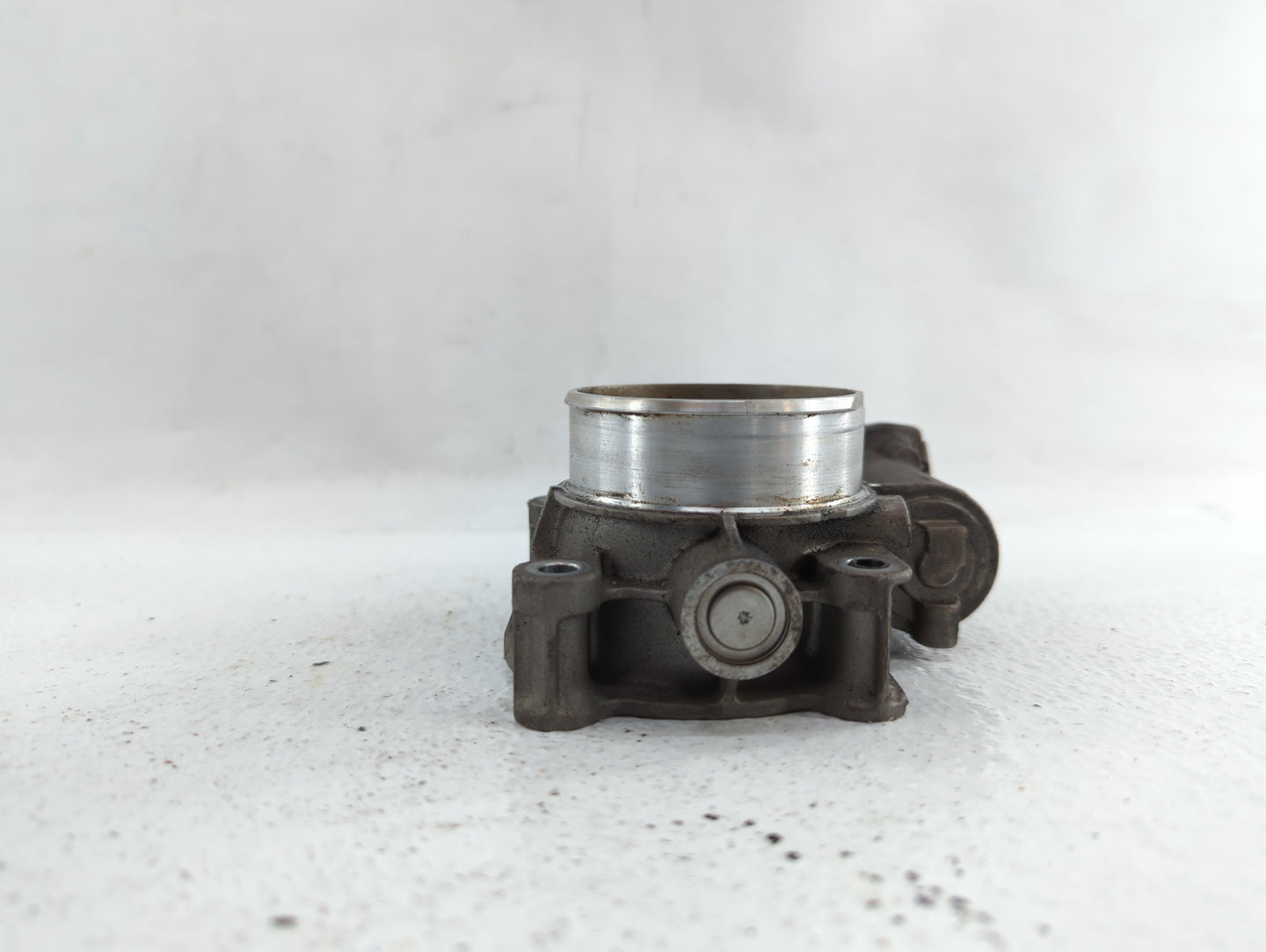 2012-2015 Buick Verano Throttle Body P/N:12632101CA Fits Fits 2012 2013 2014 2015 OEM Used Auto Parts - Oemusedautoparts1.co