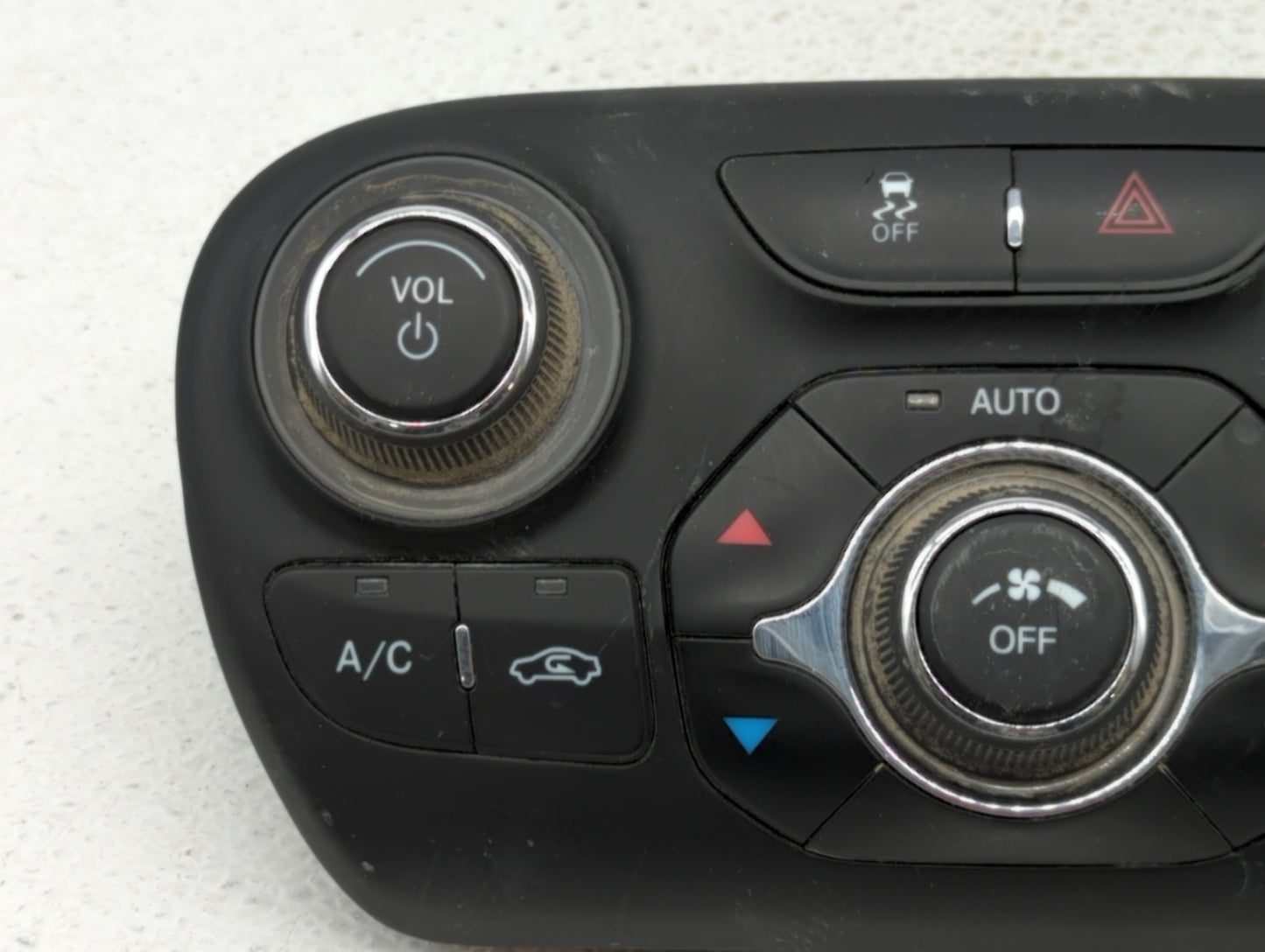 2012-2017 Buick Verano Climate Control Module Temperature AC/Heater Replacement P/N:22756073 22944958 Fits OEM Used Auto Par