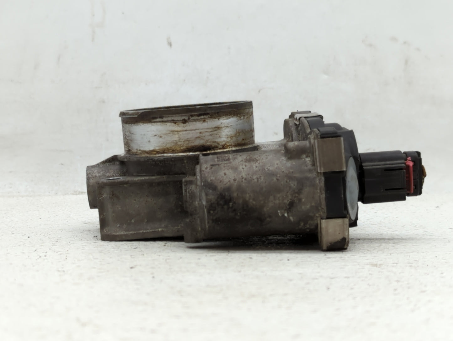 2012-2015 Buick Verano Throttle Body P/N:12627217DA 12632101CA Fits Fits 2012 2013 2014 2015 OEM Used Auto Parts - Oemusedau