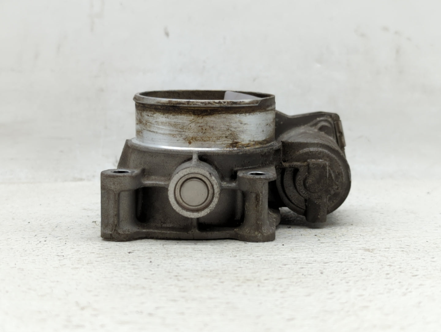 2012-2015 Buick Verano Throttle Body P/N:12627217DA 12632101CA Fits Fits 2012 2013 2014 2015 OEM Used Auto Parts - Oemusedau