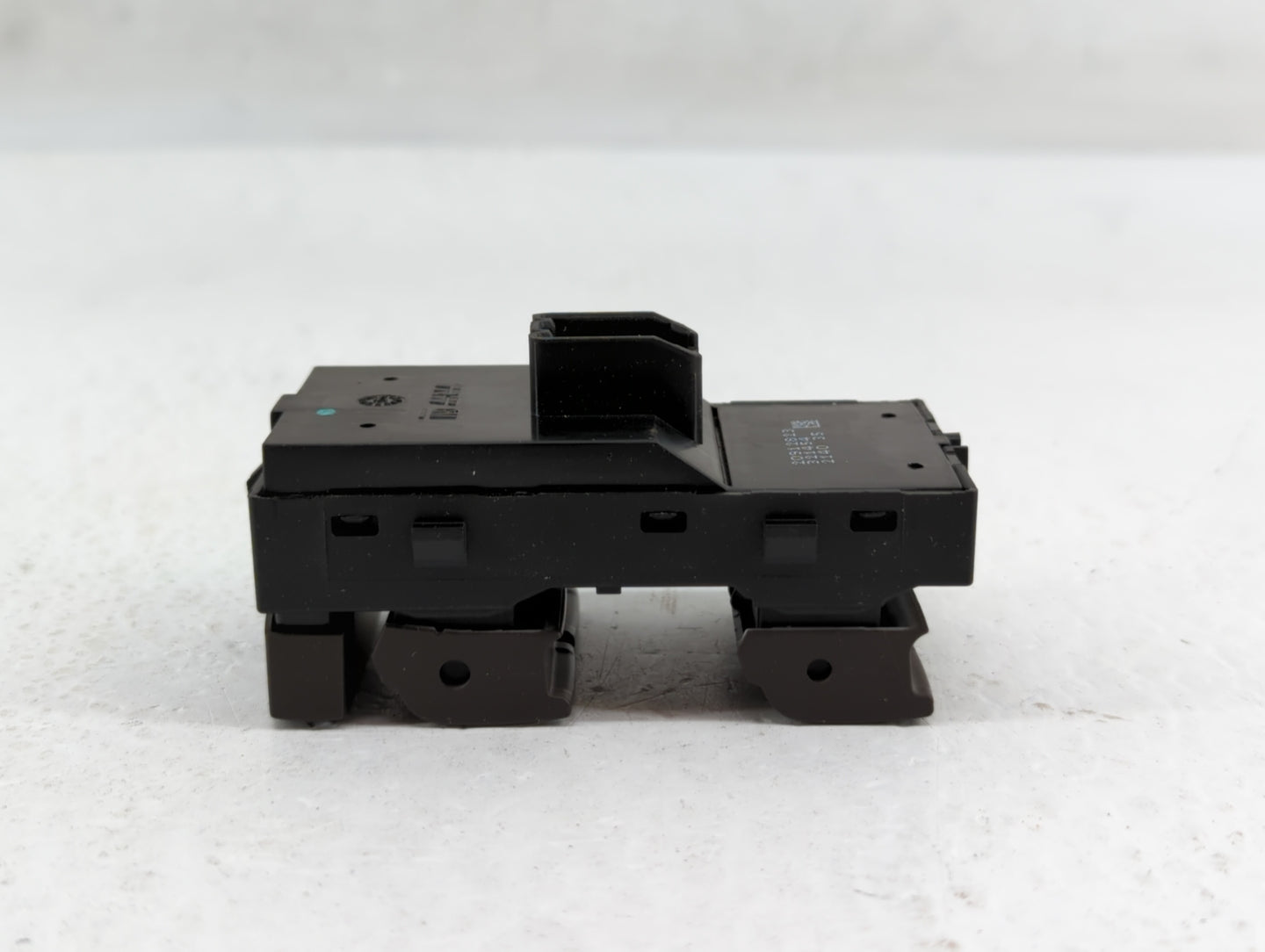 2012-2014 Buick Verano Master Power Window Switch Replacement Driver Side Left P/N:22923490 20838852 Fits OEM Used Auto Part