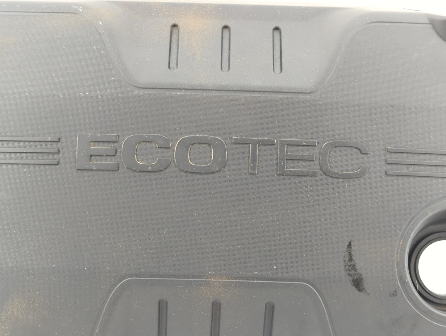 2013 Buick Verano Engine Cover - Oemusedautoparts1.com