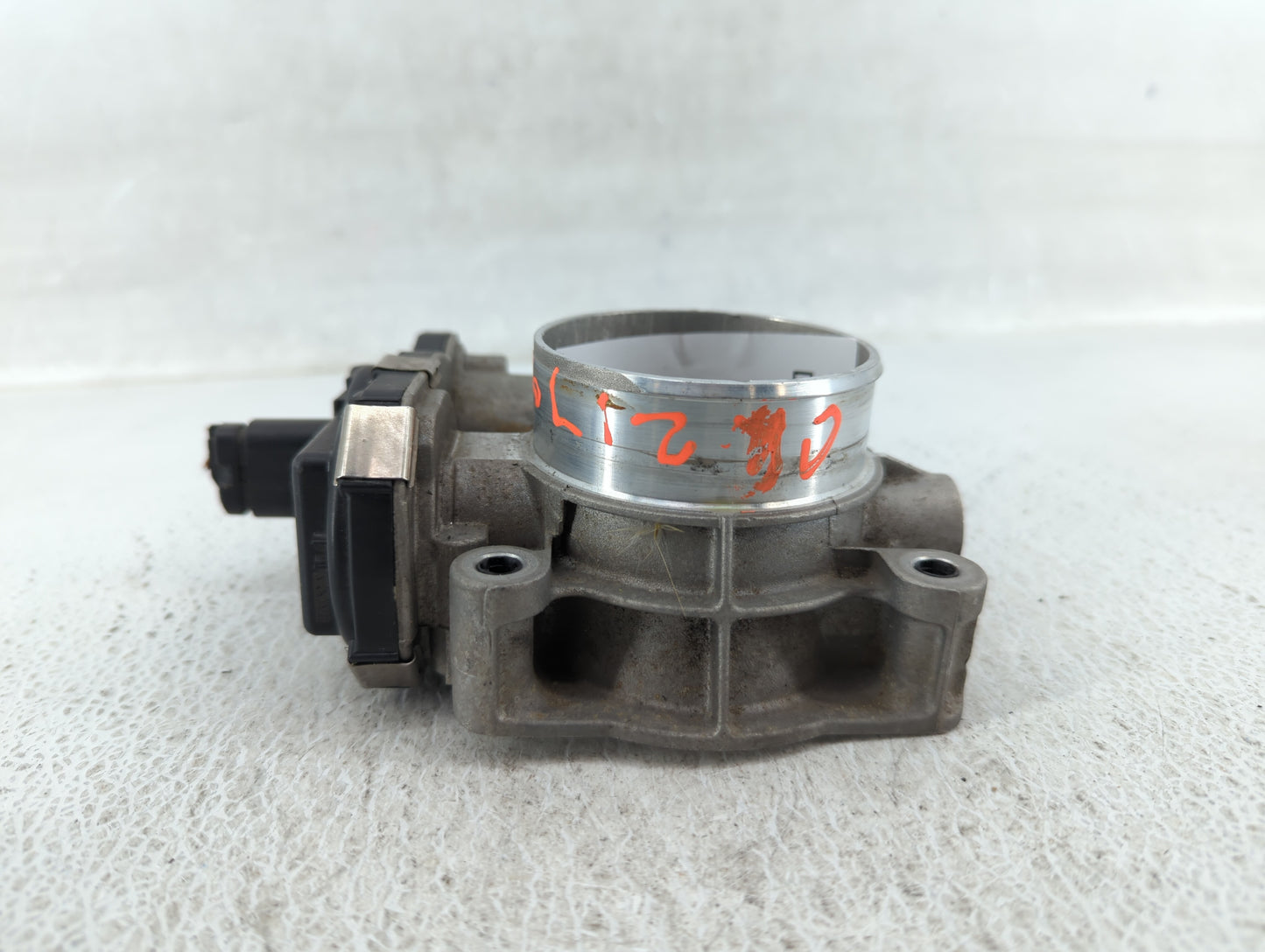 2012-2015 Buick Verano Throttle Body P/N:12632101CA Fits Fits 2012 2013 2014 2015 OEM Used Auto Parts - Oemusedautoparts1.co