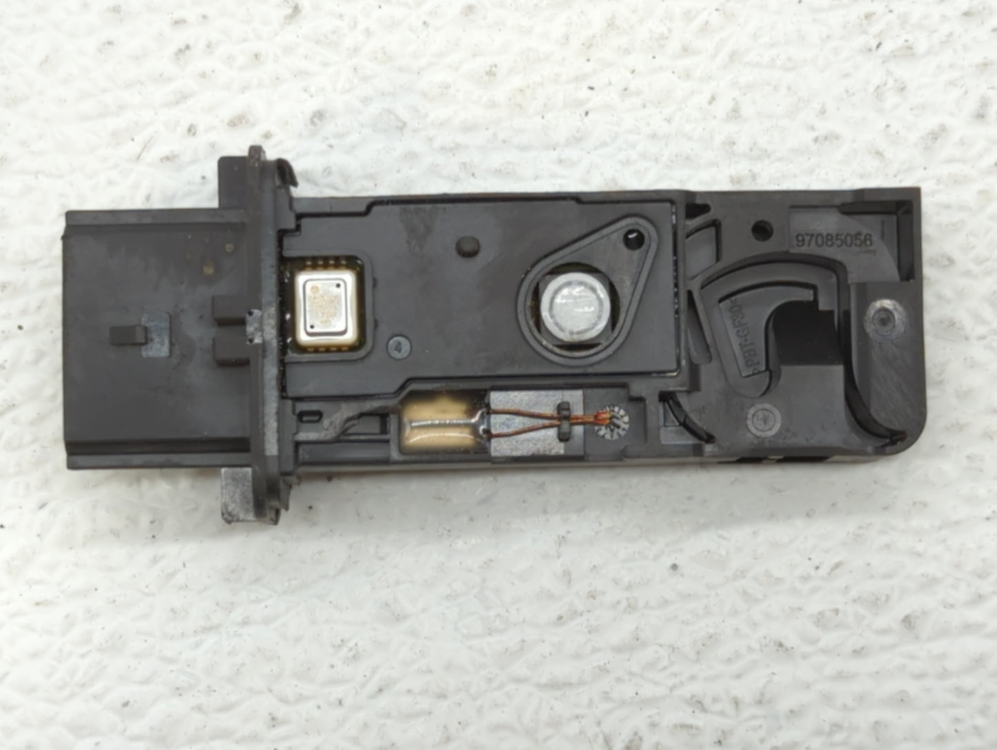 2013-2013 Buick Verano Mass Air Flow Meter Maf - Oemusedautoparts1.com